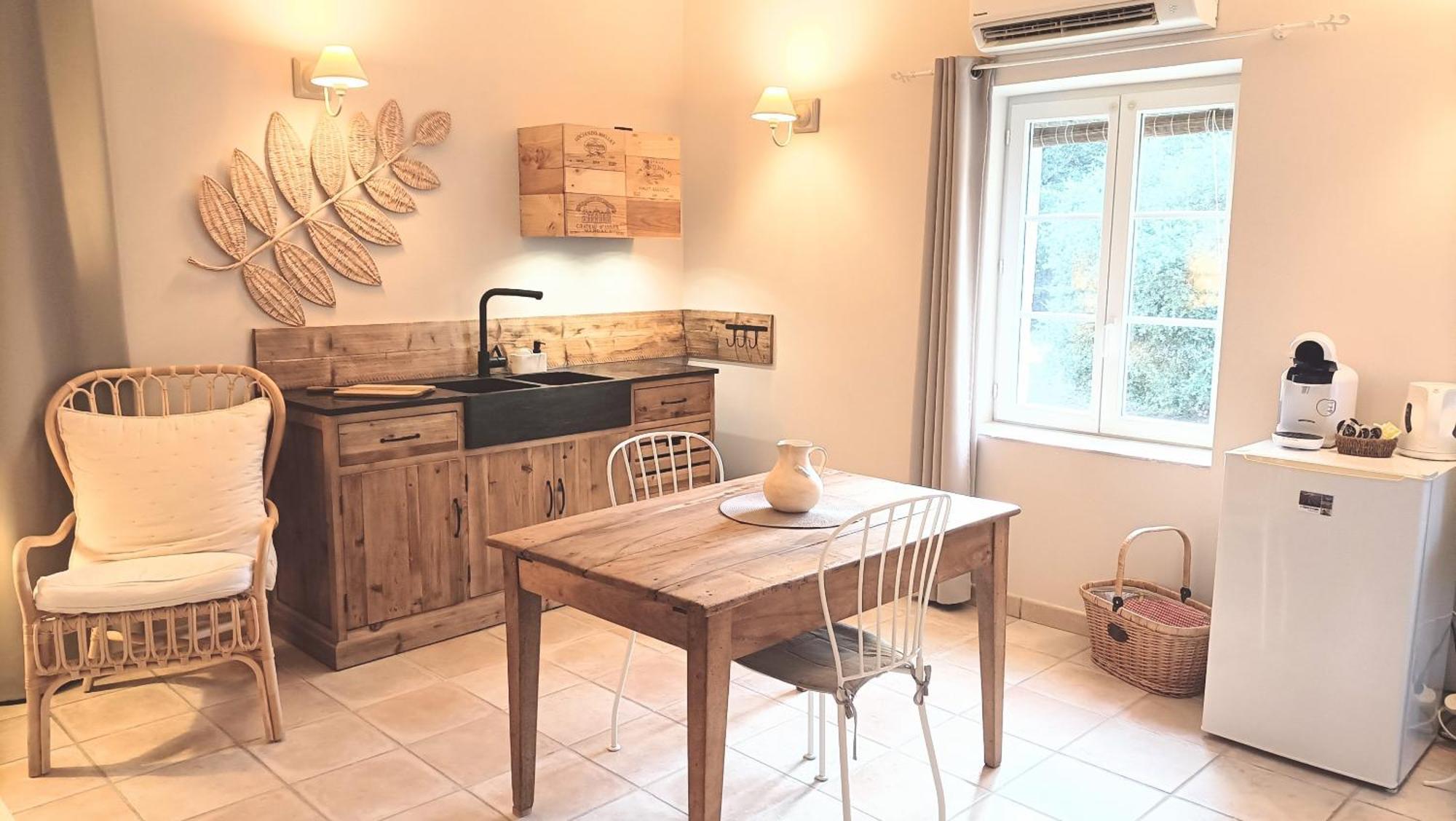 La Ferme Les Eybrachas Otel Réauville Oda fotoğraf