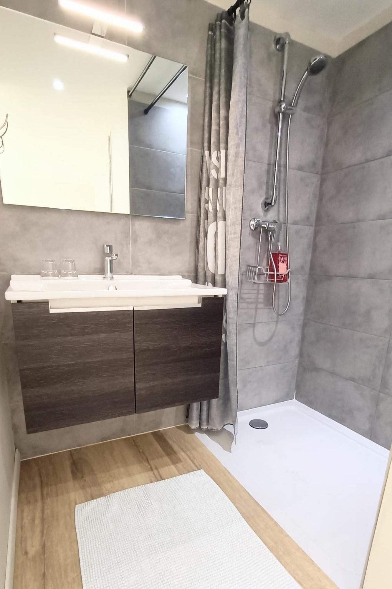 La Ferme Les Eybrachas Otel Réauville Oda fotoğraf