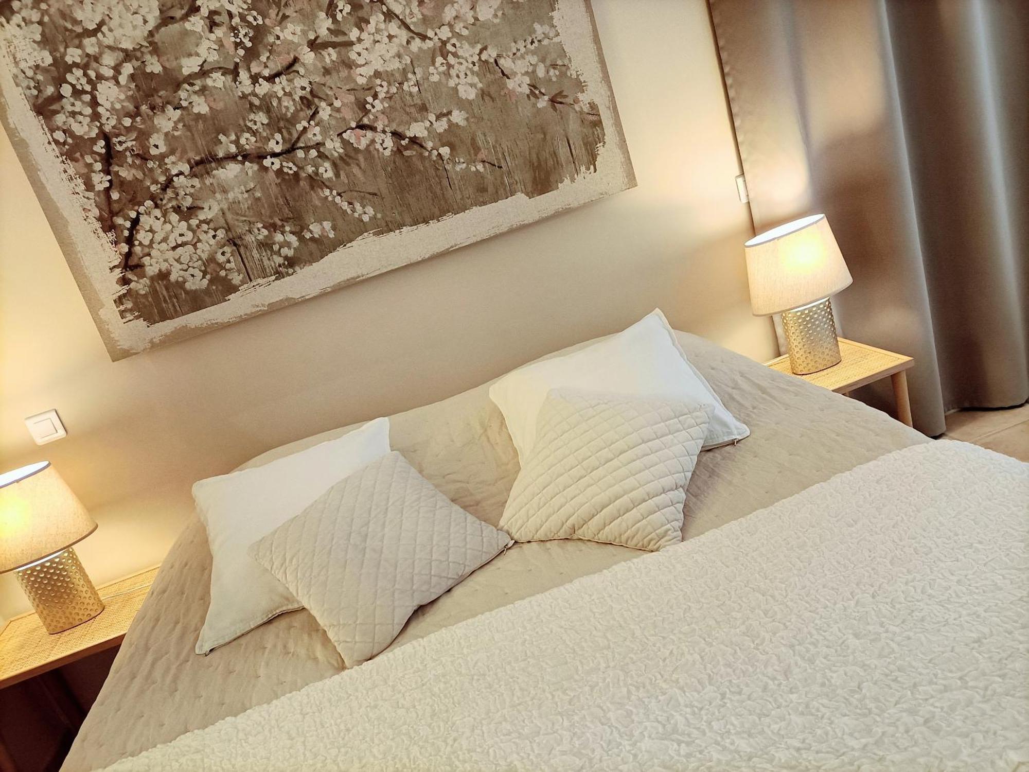 La Ferme Les Eybrachas Otel Réauville Oda fotoğraf